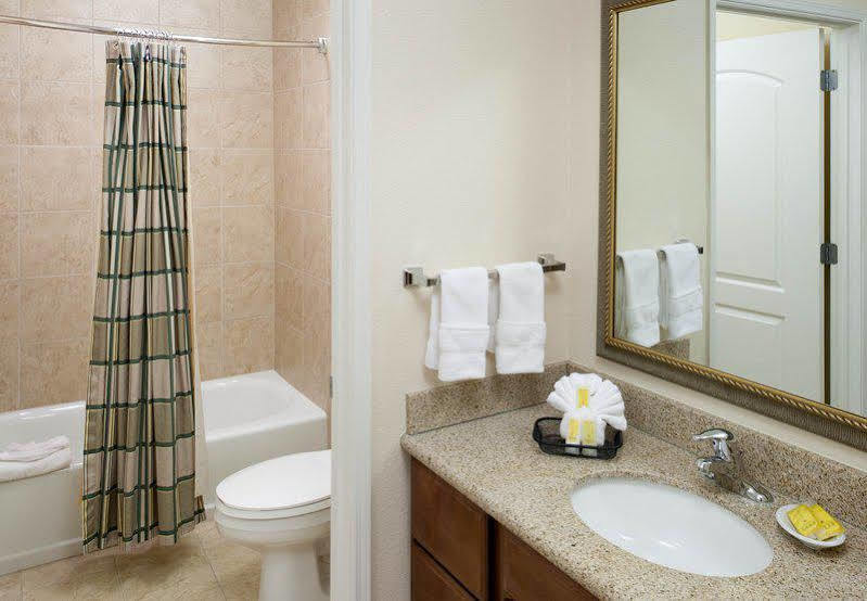 Airport 3* Tucson