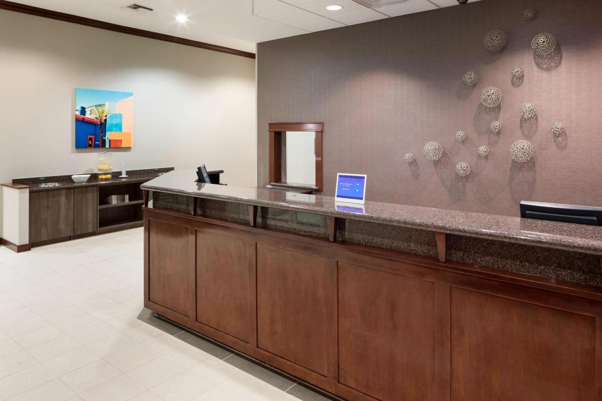 Hotel Airport